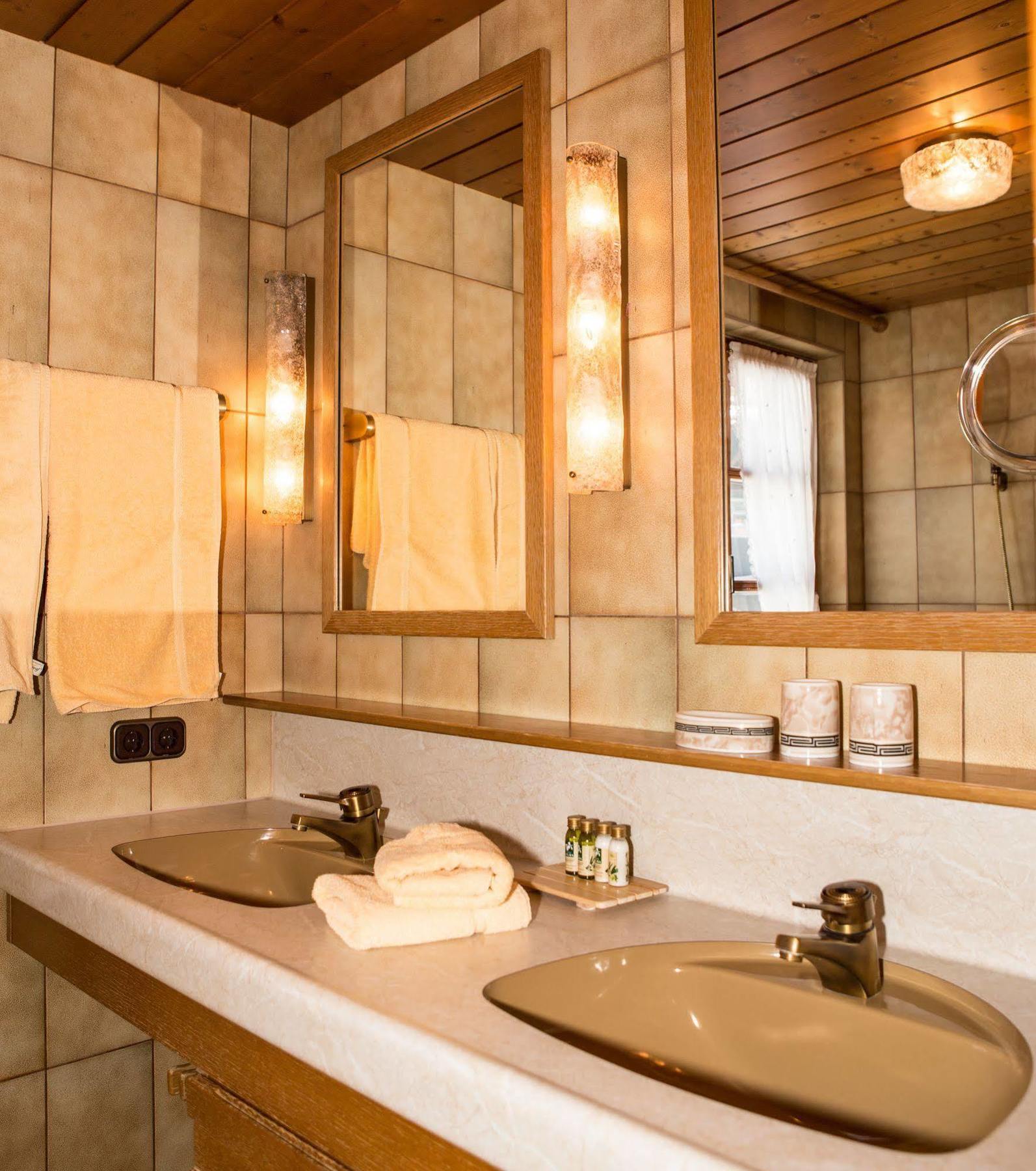 Chalet Brunnenhof Sankt Anton am Arlberg Exteriör bild
