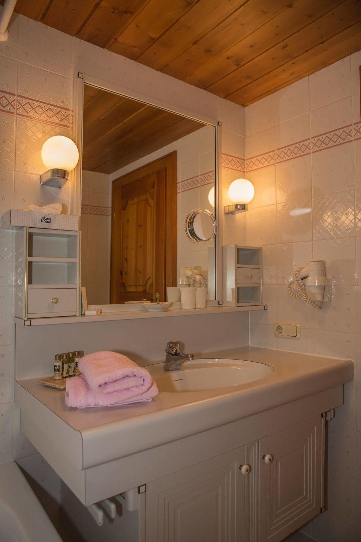 Chalet Brunnenhof Sankt Anton am Arlberg Exteriör bild