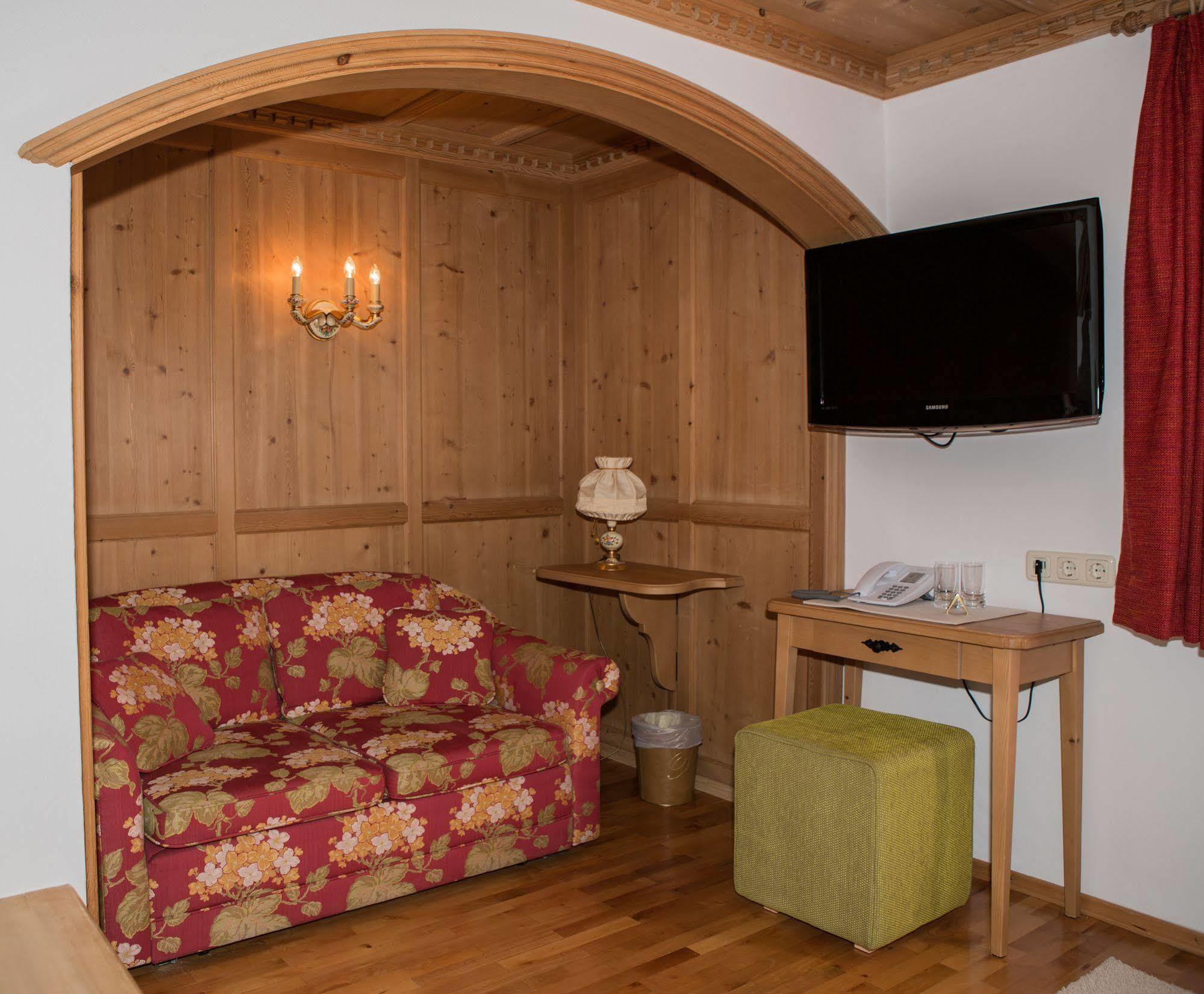 Chalet Brunnenhof Sankt Anton am Arlberg Exteriör bild